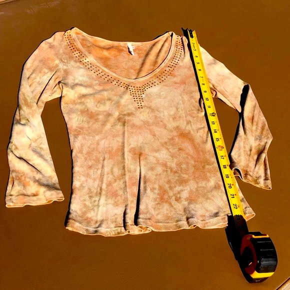 HOLIDAY DAZZLE - Super comfy ME KO Top. Nordstrom purchase. Priced TO SELL!!! - Picture 4 of 5